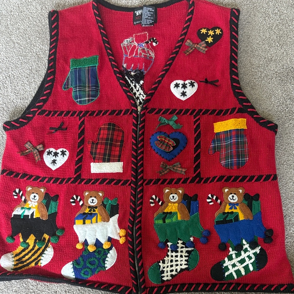 Designers Originals Red Knit Vest with Festive Appliques